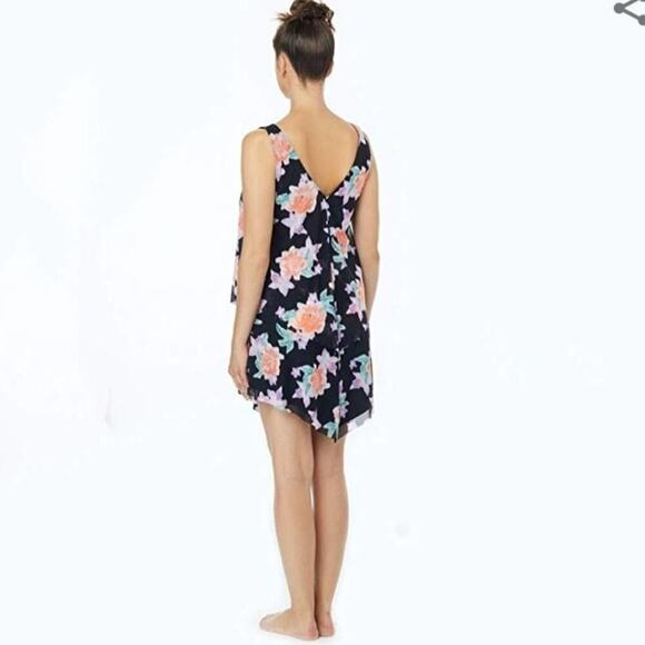 Beach House mesh floral tiered swim coverup size medium‎ new!! - Picture 3 of 5
